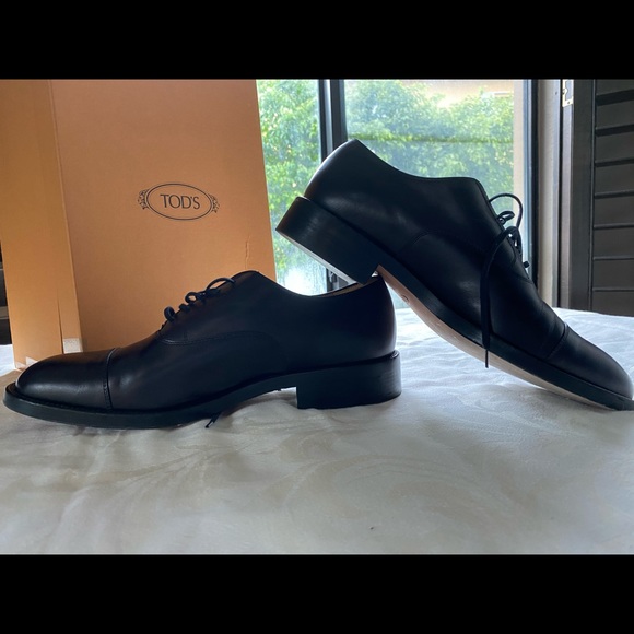 Tod’s Classic Oxford Shoe main image 4